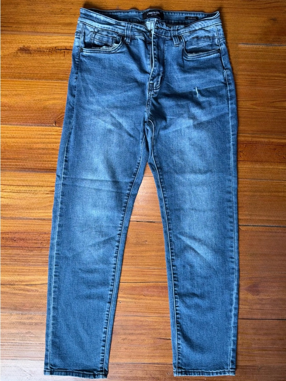 Kenneth Cole Men's Slim Straight Jeans in Faded Blue